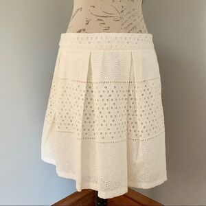 Banana REPUBLIC cream a-Line pleated eyelet skirt